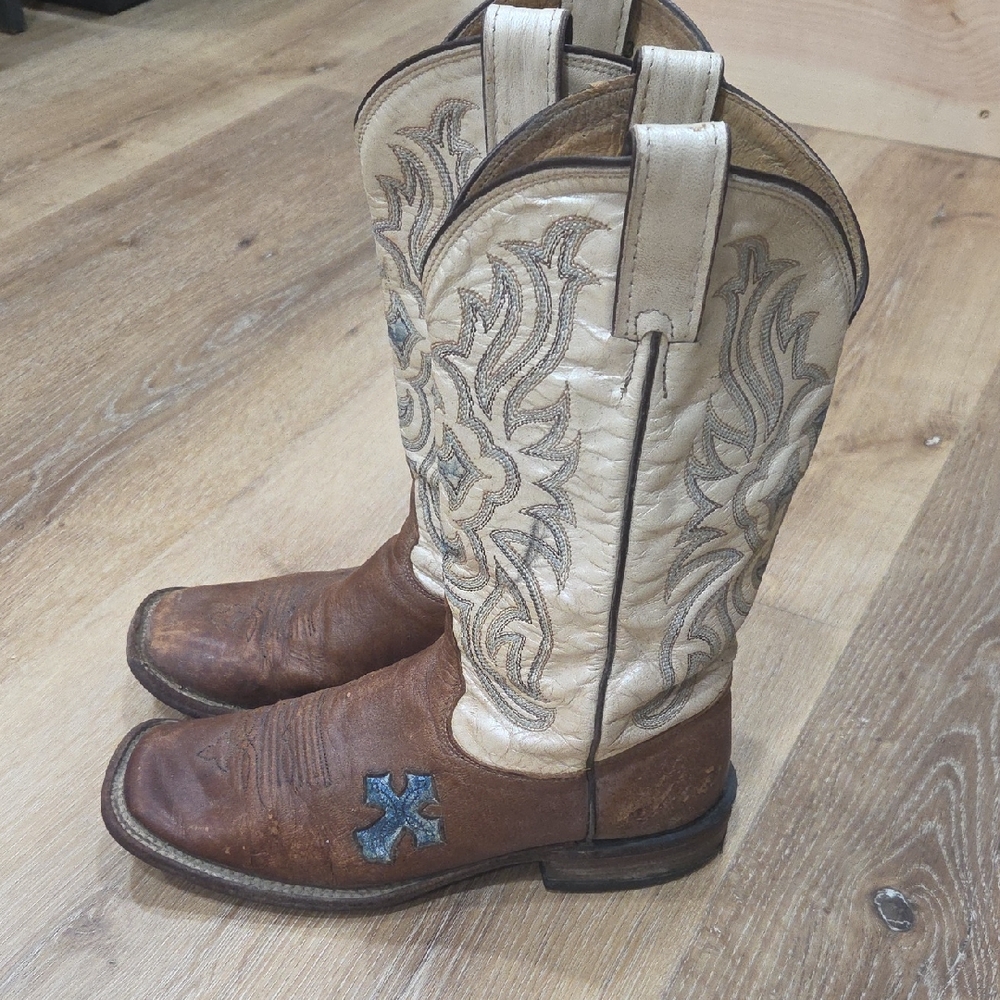 Brown and Cream Cowboy Boots with Blue Embroidery